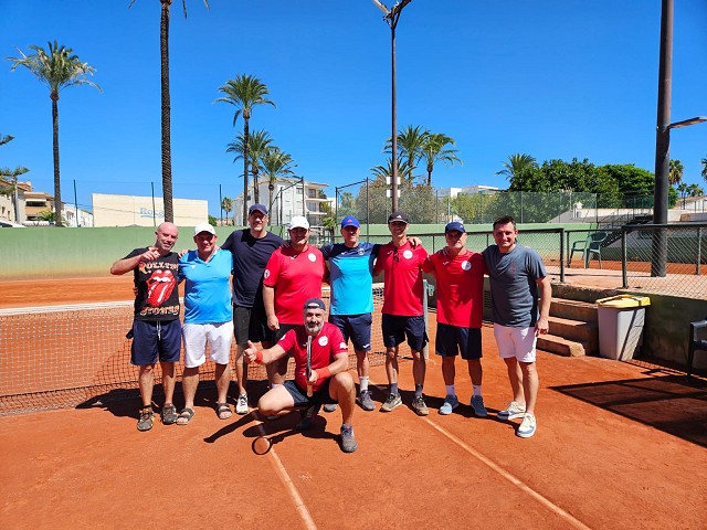 Resultados equipos veteranos de tenis