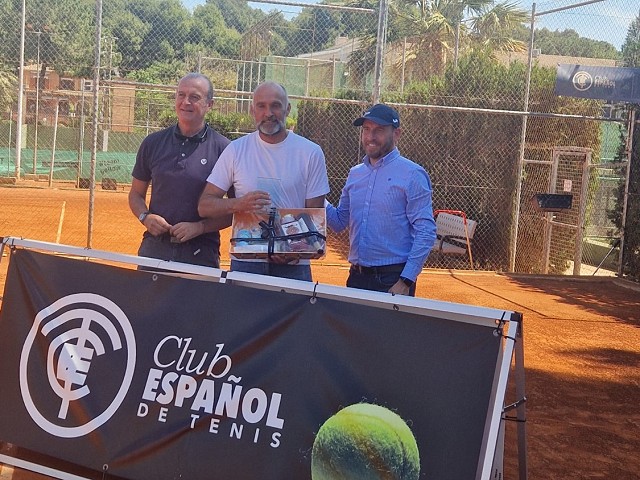 Fernando, Julio y Michel se coronan en Valencia