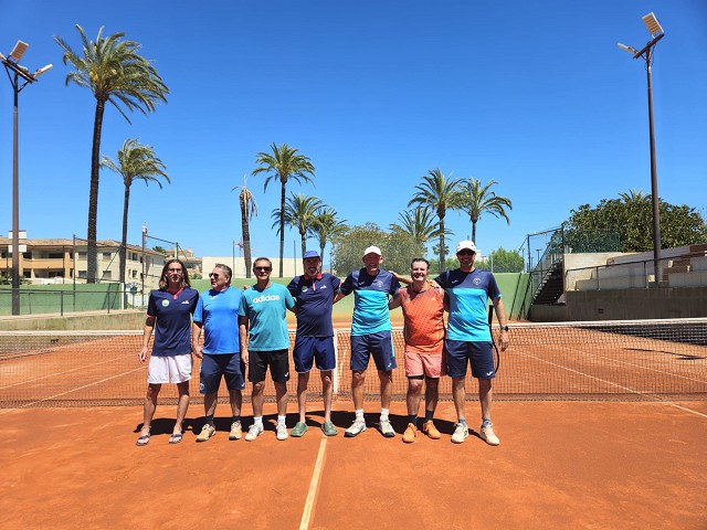 Victoria del equipo +40